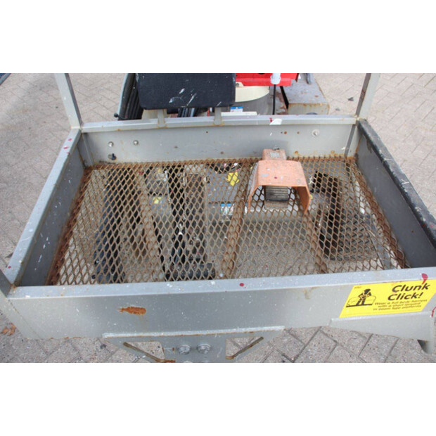 2015 Niftylift HR12-44817295