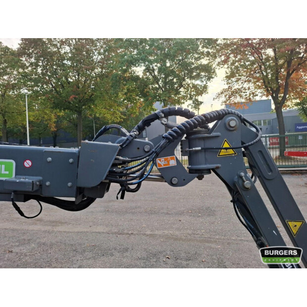 2017 SkyJack SJ30 ARJE-44817361