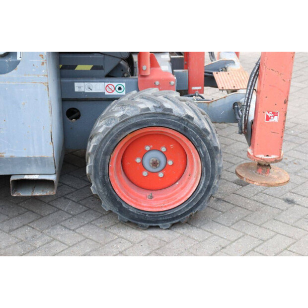 2015 SkyJack SJ6826RT-44817381