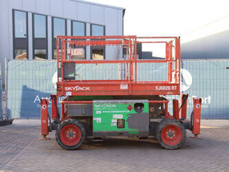 2014-skyjack-sj6826rt-1402724-44817426