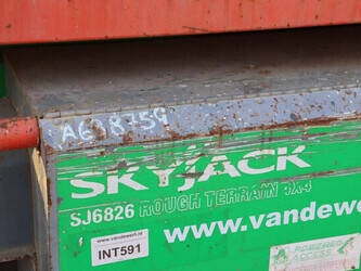 2014-skyjack-sj6826rt-1402724-44817442