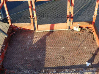 2015-skyjack-sj6832rt-1402725-44817514