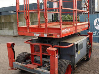 2015-skyjack-sj6832-rt-1402726-44817545