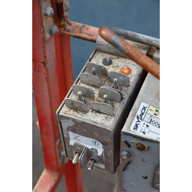 2015 SkyJack SJ6832 RT-44817577