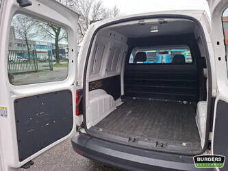 2020-volkswagen-caddy-1402727-44817598