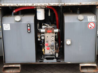 2015-skyjack-sj6832rt-1402728-44817625