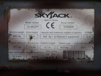 2015-skyjack-sj6832rt-1402728-44817633