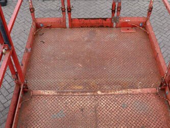 2015-skyjack-sj6832rt-1402728-44817635