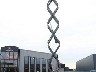 2015-skyjack-sj6832rt-1402728-44817641