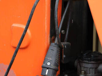 2010-jlg-toucan-800-a-1402729-44817667