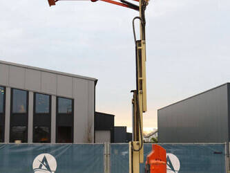 2010-jlg-toucan-800-a-1402729-44817673