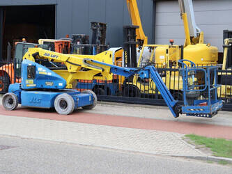 2007-jlg-m400ajpn-1402730-44817681