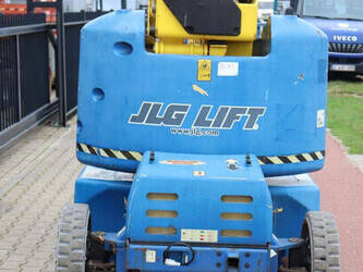 2007-jlg-m400ajpn-1402730-44817686