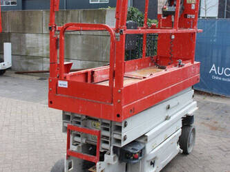 2016-jlg-2032es-1402734-44817802