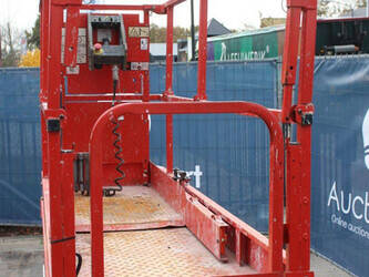 2016-jlg-2032es-1402734-44817813