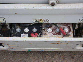 2016-jlg-2032es-1402734-44817816