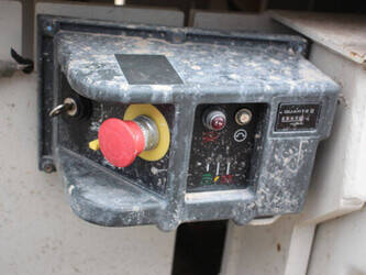 2016-jlg-2032es-1402734-44817818