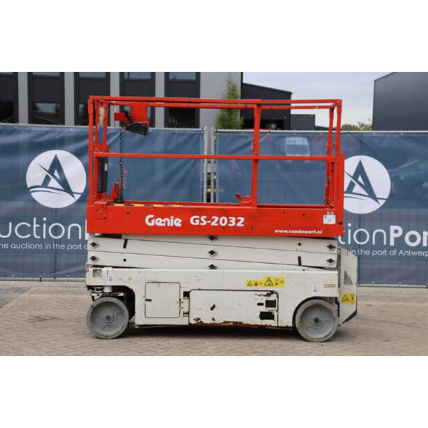 2013 Genie GS-2032-44817826