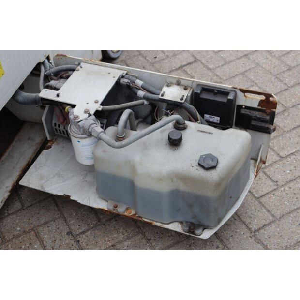 2013 Genie GS-2032-44817872