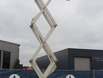 2013-genie-gs-2032-1402736-44817877