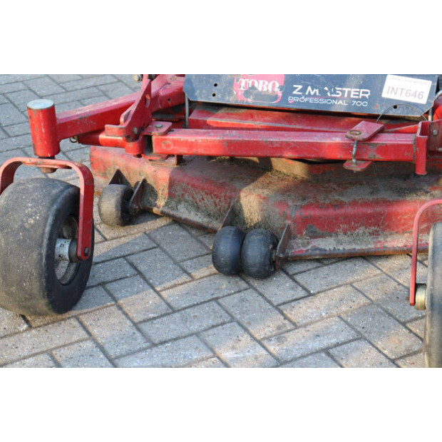 2014 Toro Zeroturn 7000-44817988
