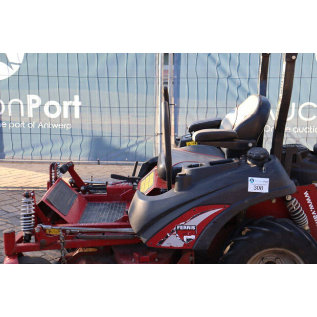2018 Ferris Zeroturn IS2100z-44818031