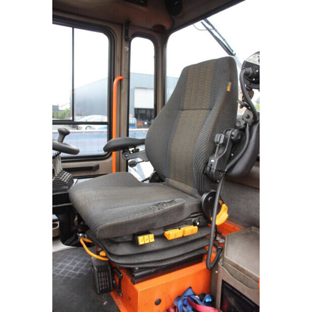 2001 Svetruck 1060-30-44818116