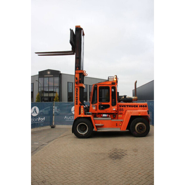 2001 Svetruck 1060-30-44818125