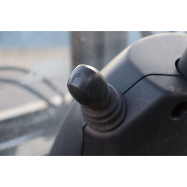 2014 Linde H30D-02-44818204