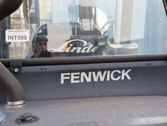 2013-fenwick-linde-h30d-02-1402747-44818244