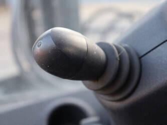 2013-fenwick-linde-h30d-02-1402747-44818255