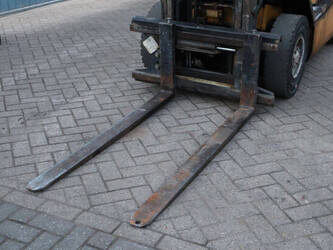 1998-yale-gdp25tf-1402749-44818317