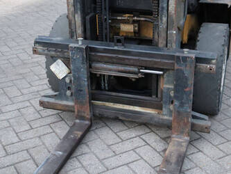 1998-yale-gdp25tf-1402749-44818318