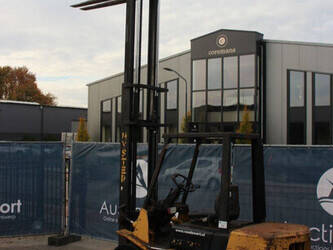 1990-hyster-h3-00xl-1402754-44818529