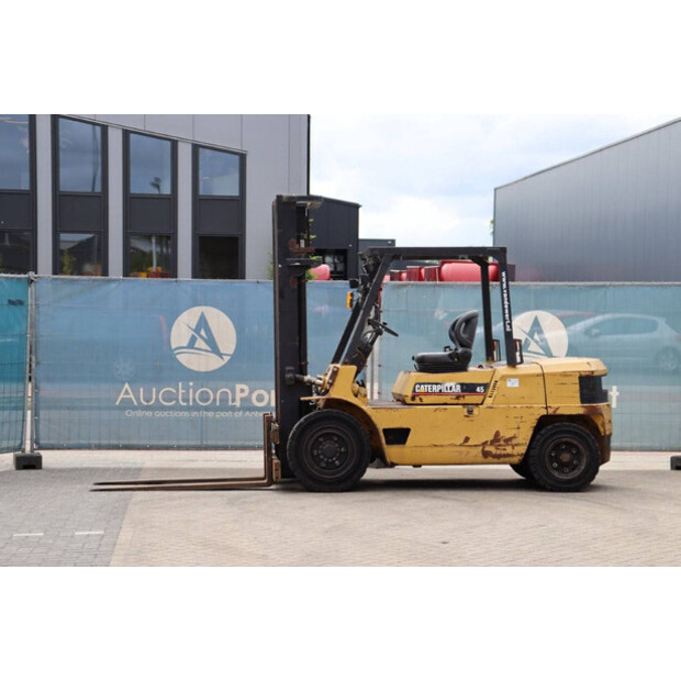 1995 كاتربيلر DP45-44818711