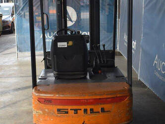 2000-still-r20-16-1402766-44819026