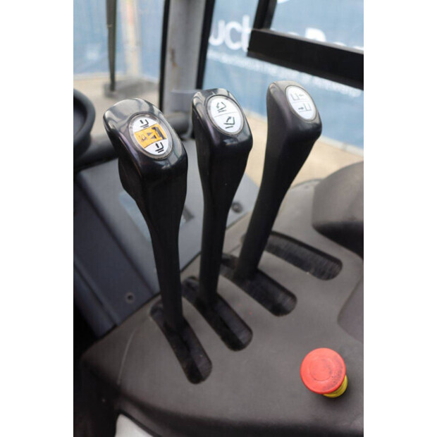 2017 Still RX20-20-44819221