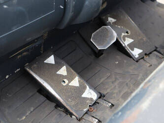 2011-jungheinrich-efg216k-1402772-44819282