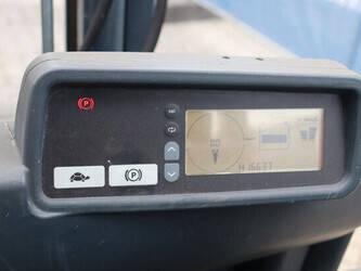 2011-jungheinrich-efg216k-1402772-44819283