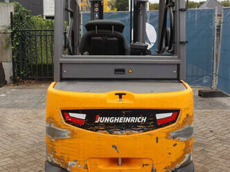 2016-jungheinrich-efg-425s-1402775-44819384