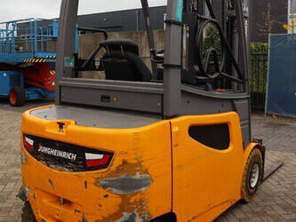 2016-jungheinrich-efg-425s-1402775-44819385