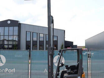 2016-jungheinrich-efg215-1402776-44819467