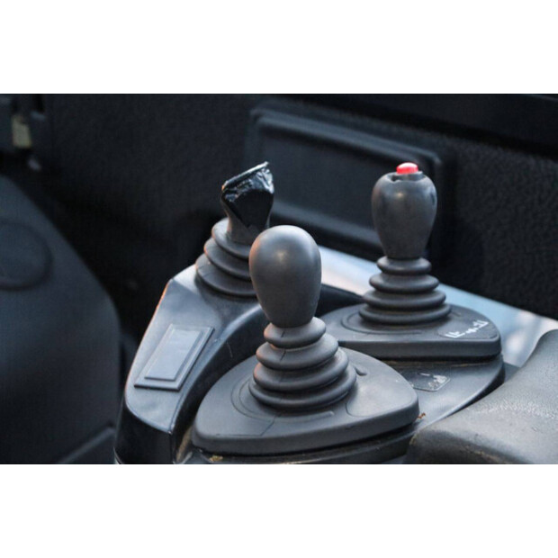 2012 فينويك H30-44819796