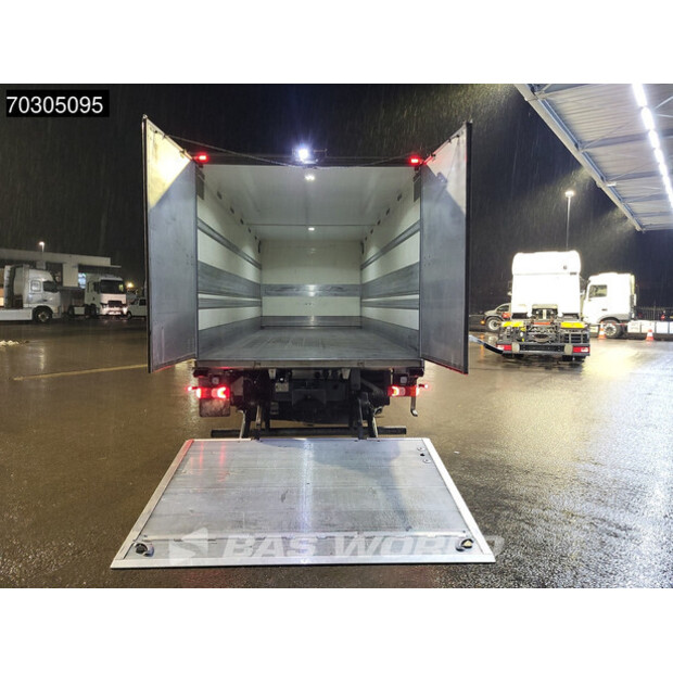 2018 Mercedes-Benz Atego 1524-44819819