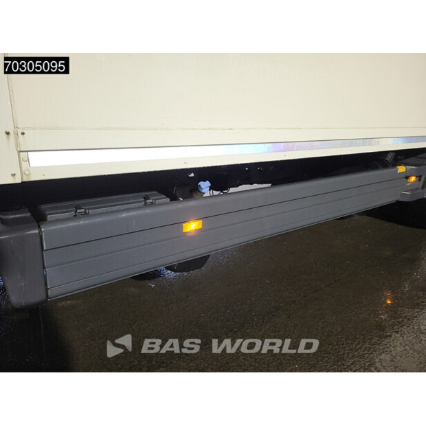 2018 Mercedes-Benz Atego 1524-44819821