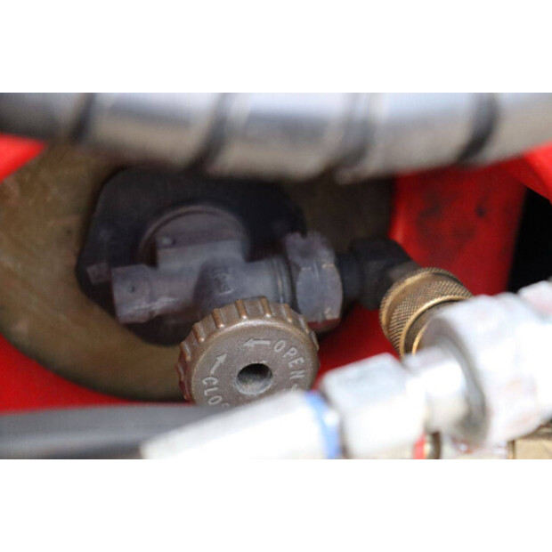 2017 Linde H35T-02-44819935