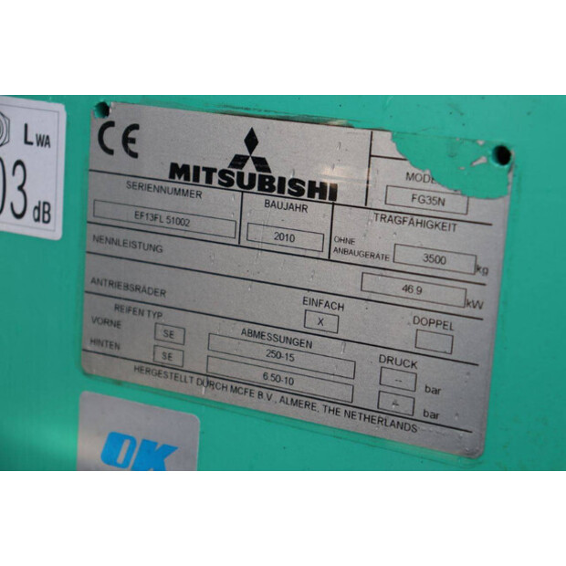 2010 MITSUBISHI FG35N-44819993