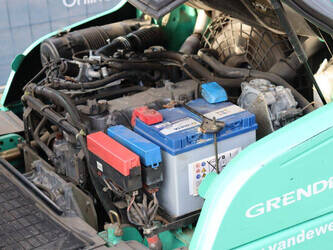 2010-mitsubishi-fg35n-1402789-44820021