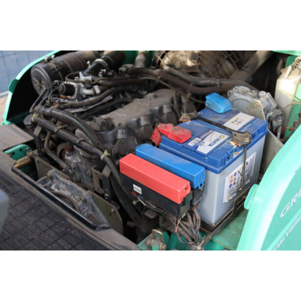 2010 MITSUBISHI FG35N-44820023