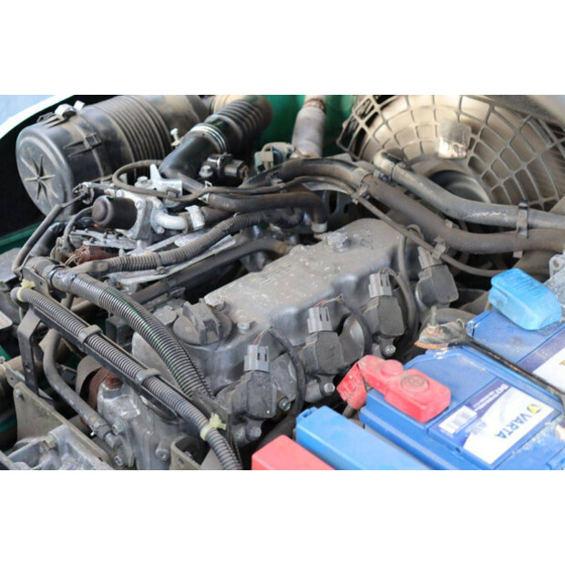 2010 MITSUBISHI FG35N-44820027